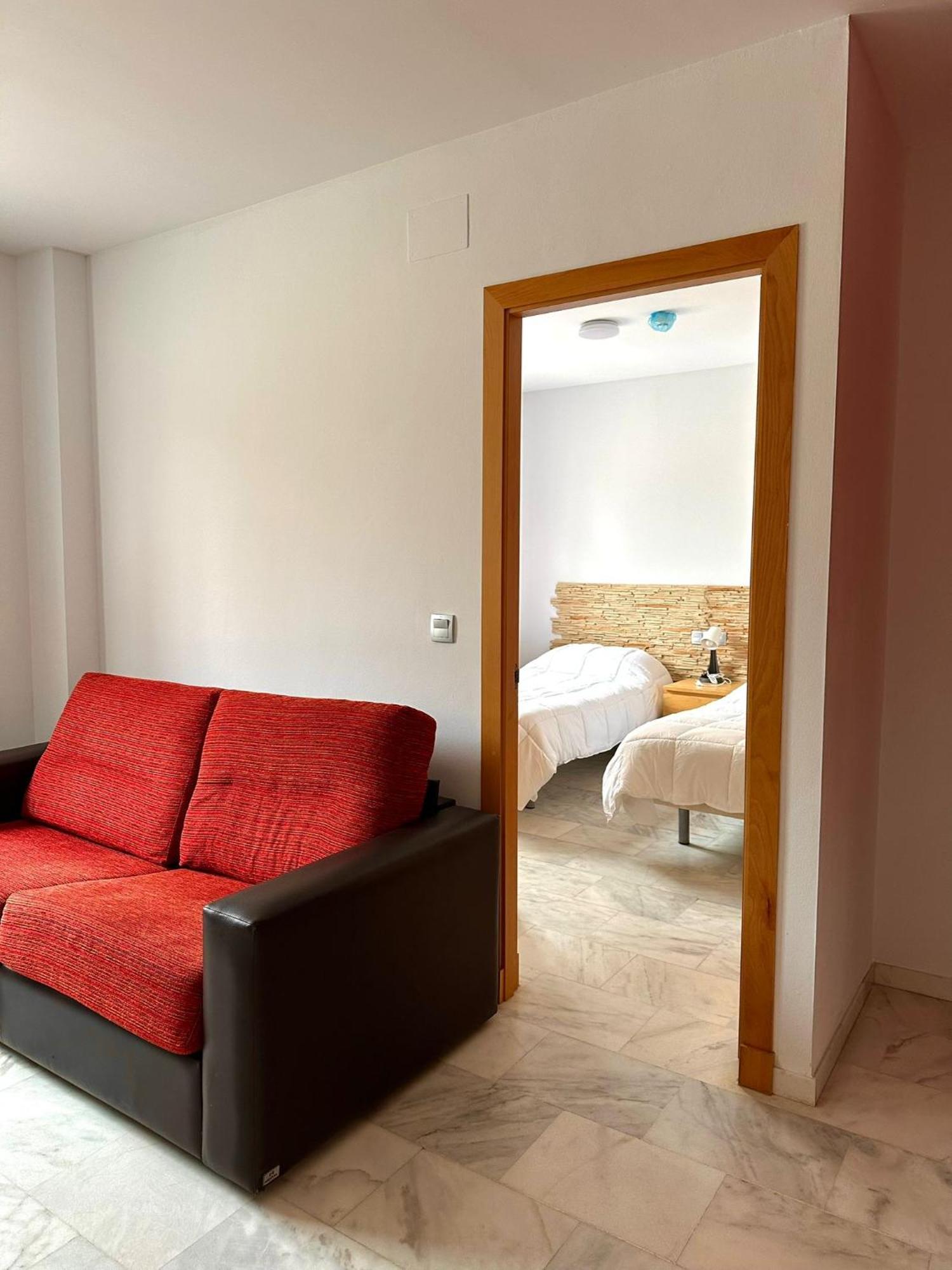 Apartahotel Dona Reyes 치피오나 외부 사진